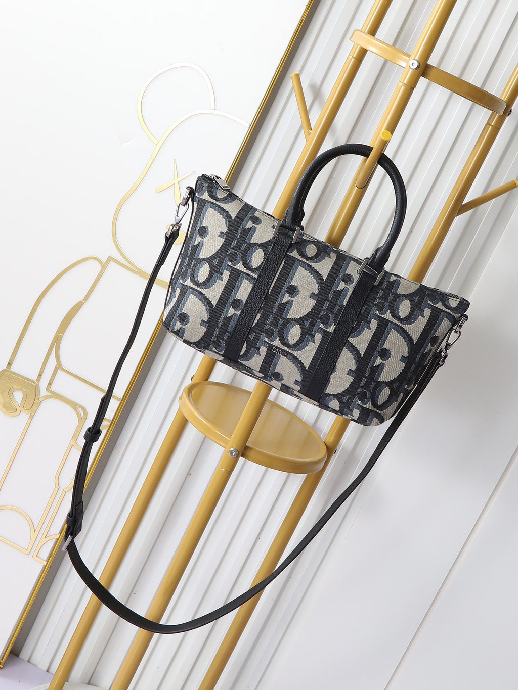 DIOR MESSENGER BAG