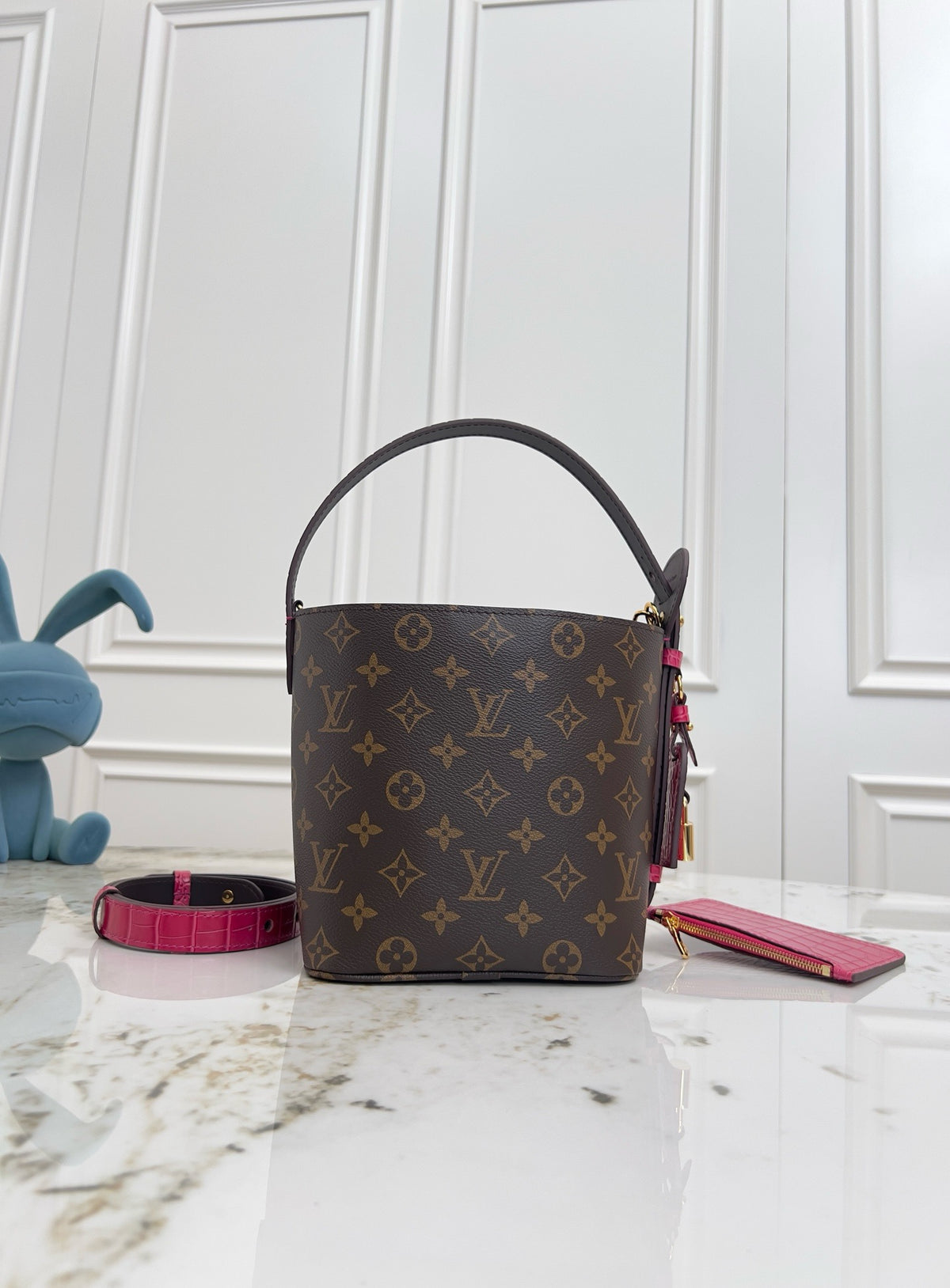 LV WOMENS BAG