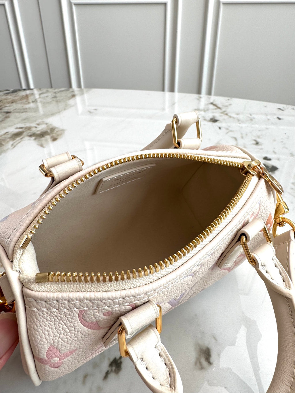 LV WOMENS BAG