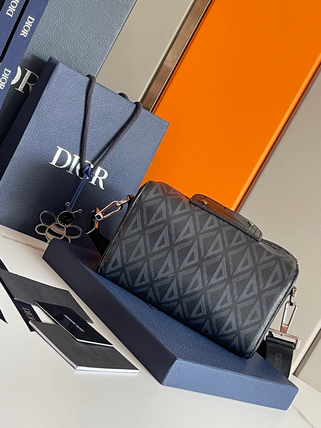 DIOR MESSENGER BAG