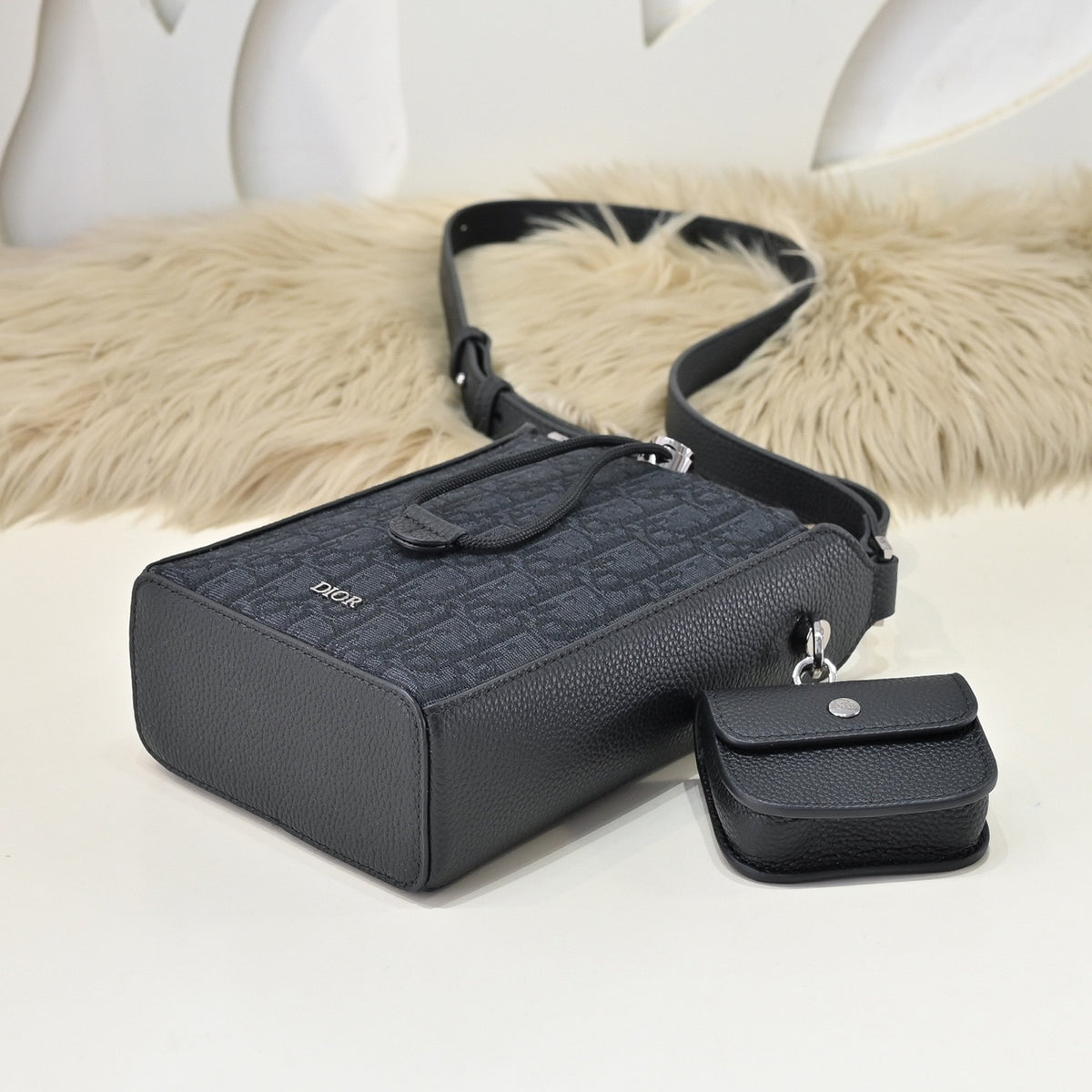 DIOR MESSENGER BAG