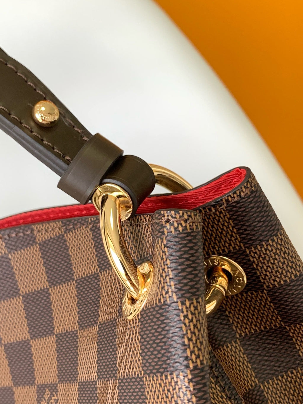 LV WOMENS BAG