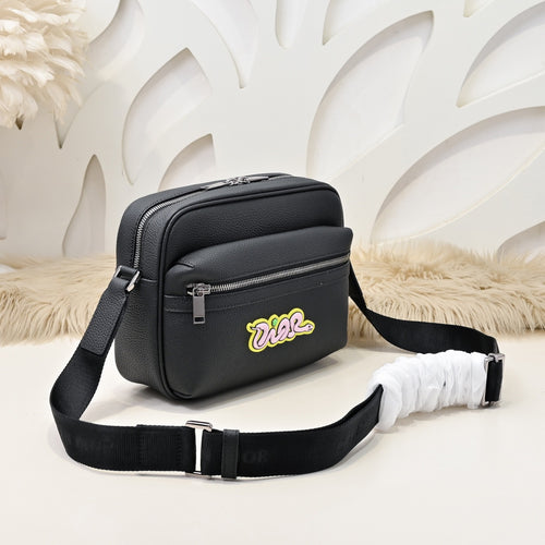 DIOR MESSENGER BAG