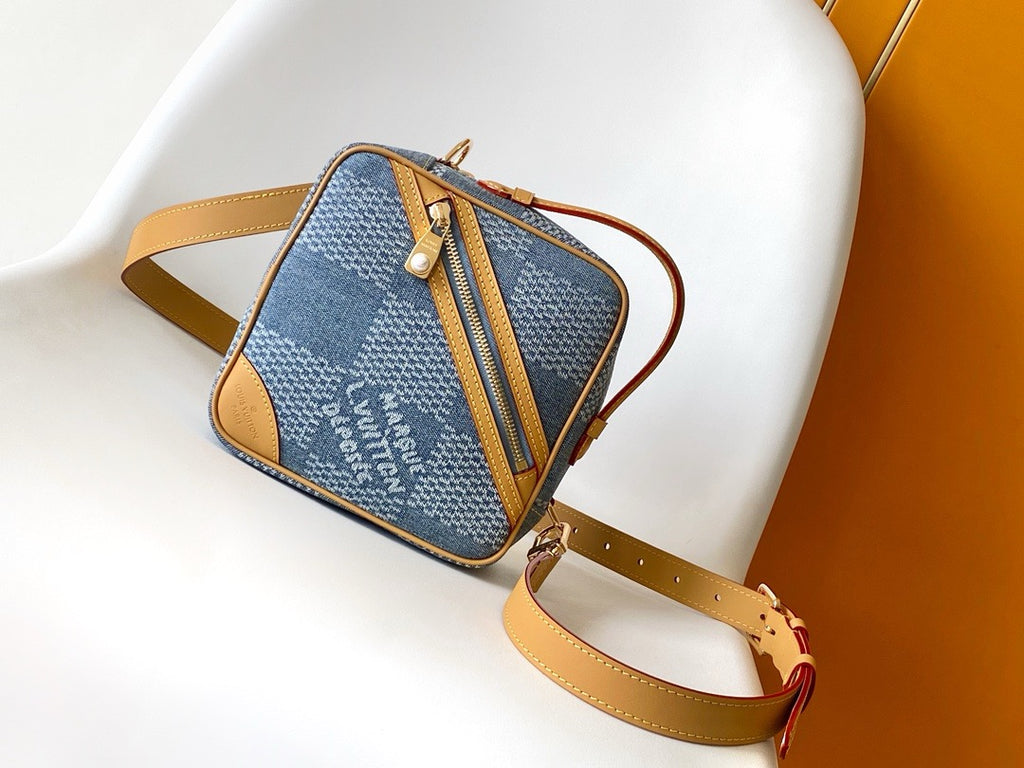 LV WOMENS BAG