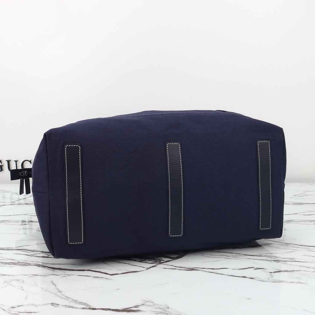 GUCCI MESSENGER BAG
