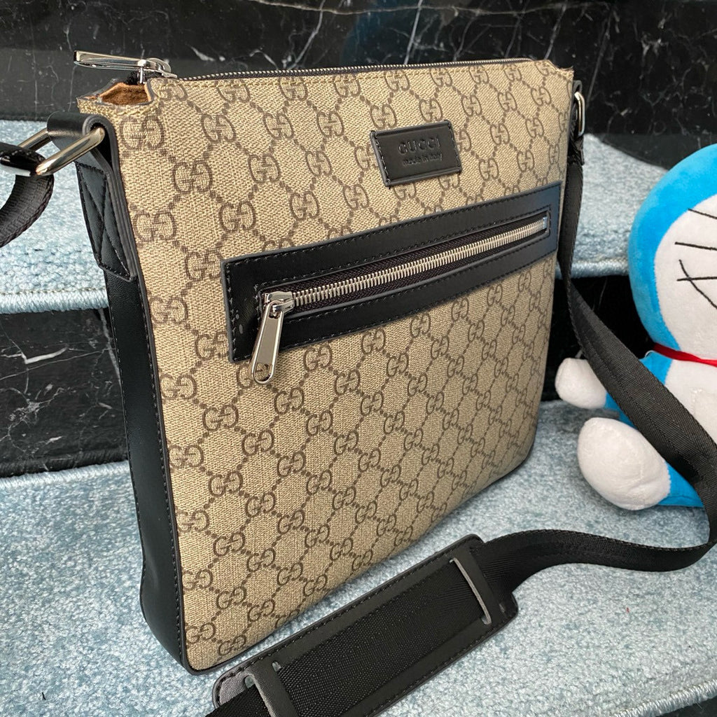 GUCCI MESSENGER BAG