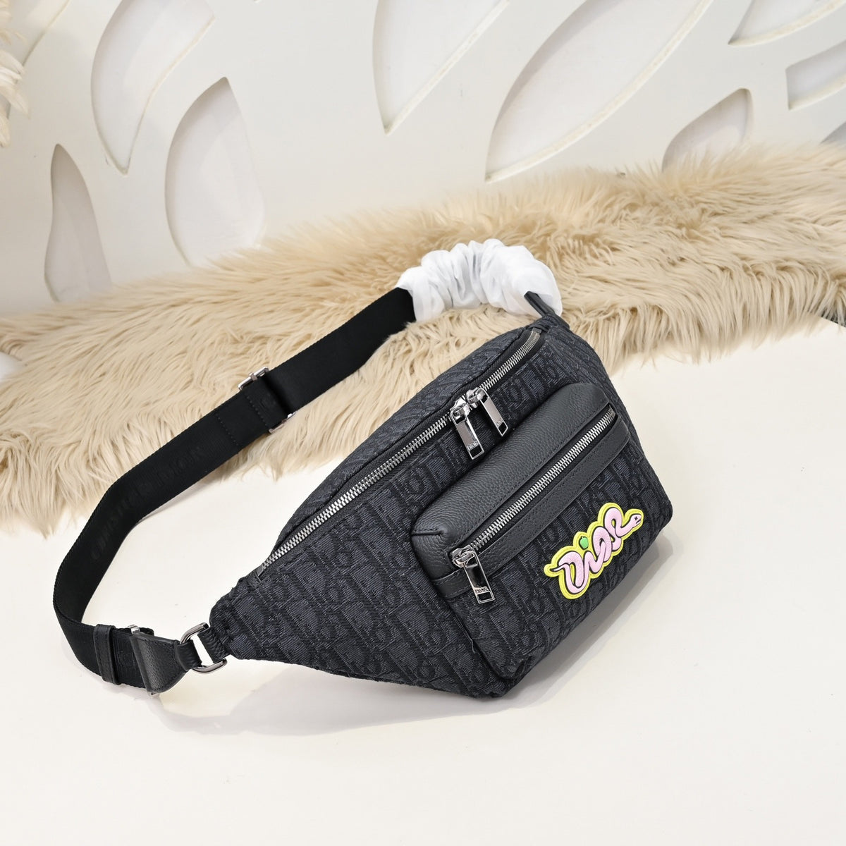 DIOR MESSENGER BAG