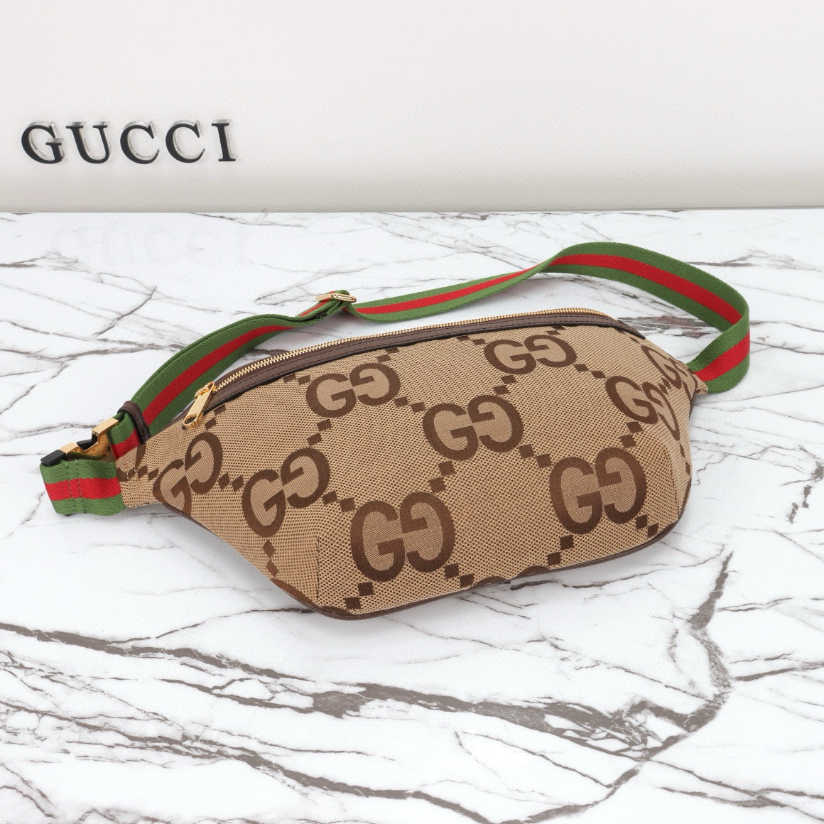 GUCCI MESSENGER BAG
