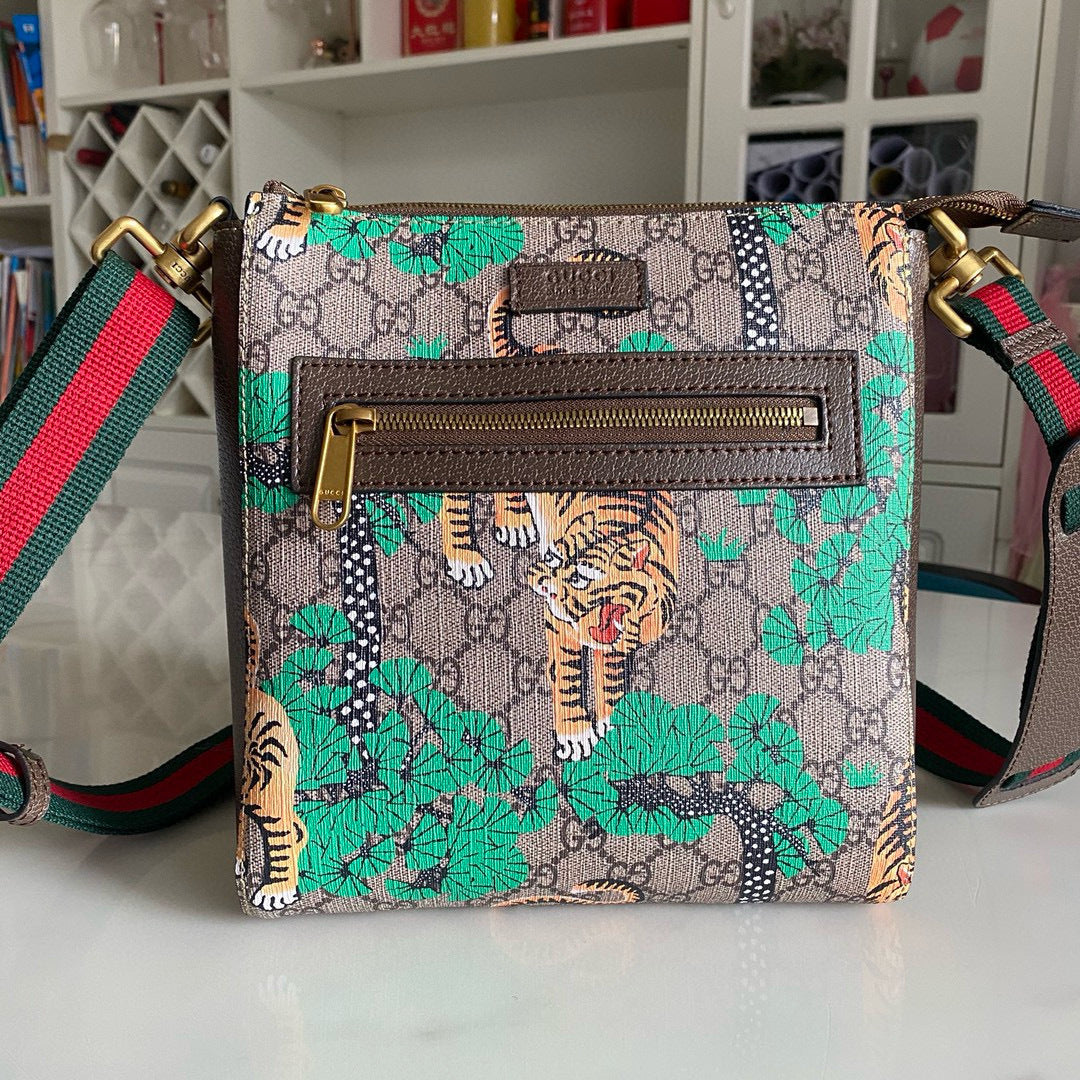 GUCCI MESSENGER BAG