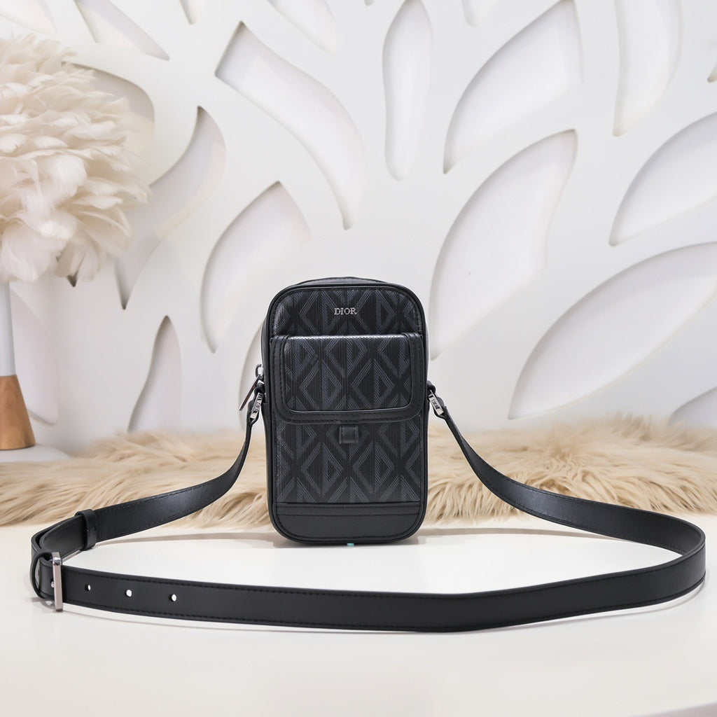 DIOR MESSENGER BAG