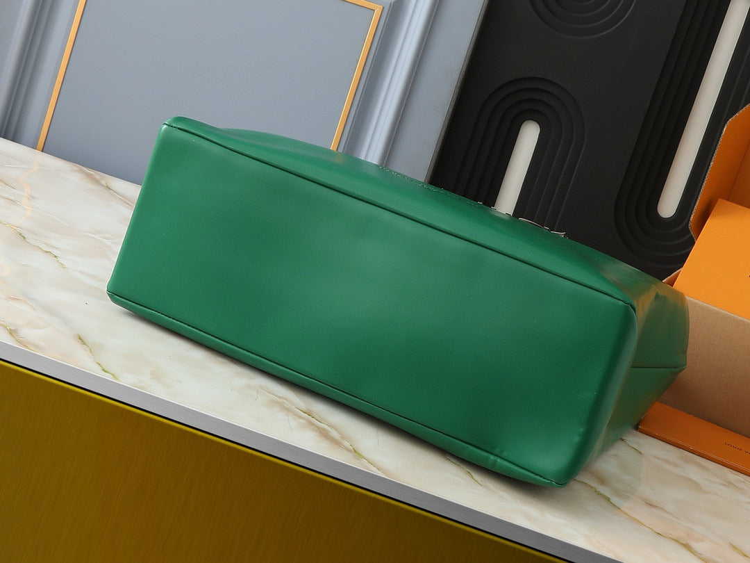 LV WOMENS BAG