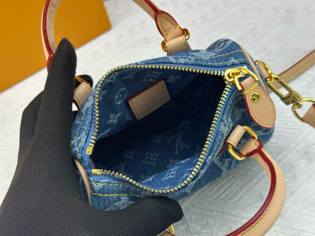 LV WOMENS BAG