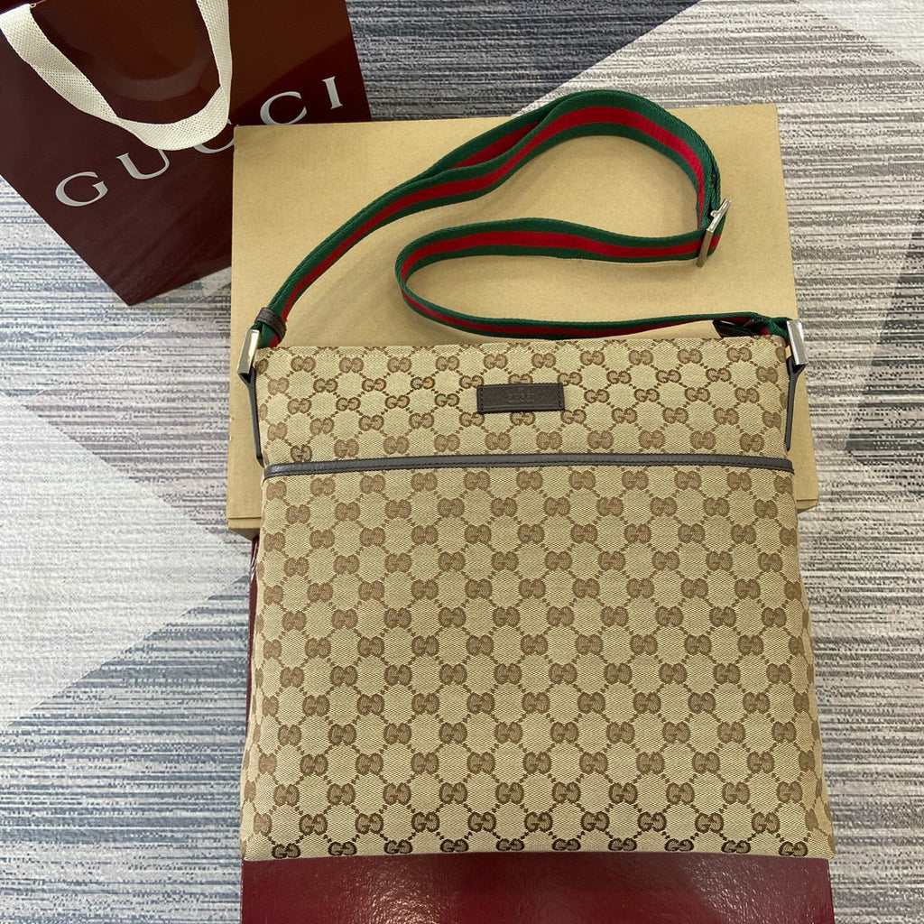 GUCCI MESSENGER BAG