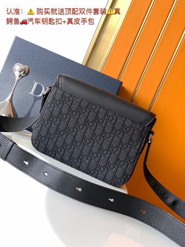DIOR MESSENGER BAG