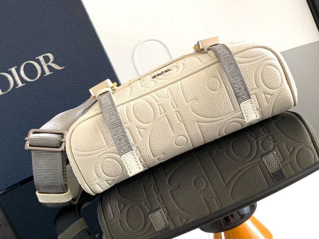 DIOR MESSENGER BAG