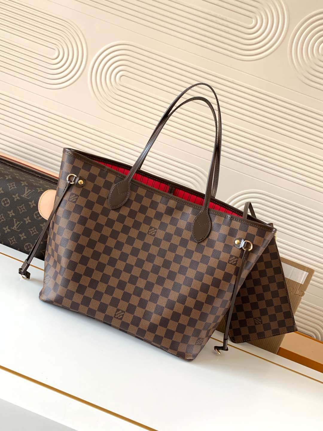 LV WOMENS BAG