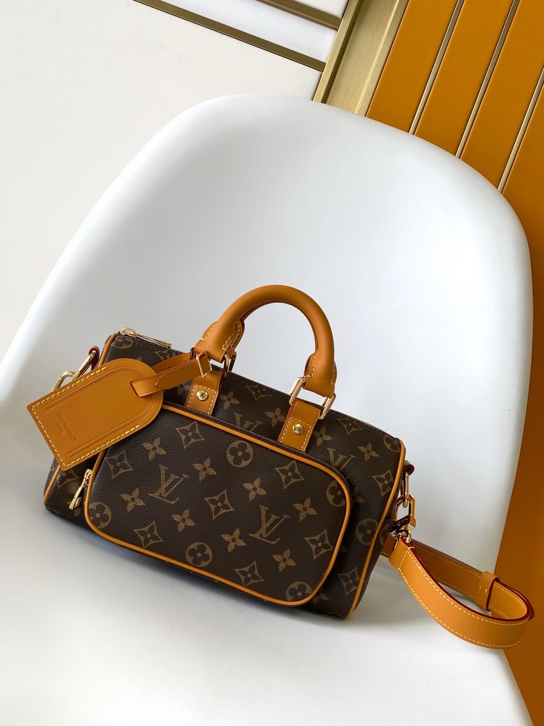 LV WOMENS BAG