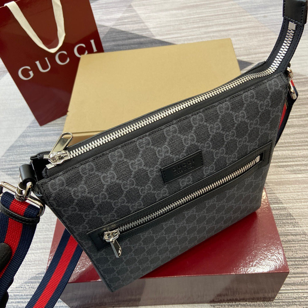 GUCCI MESSENGER BAG