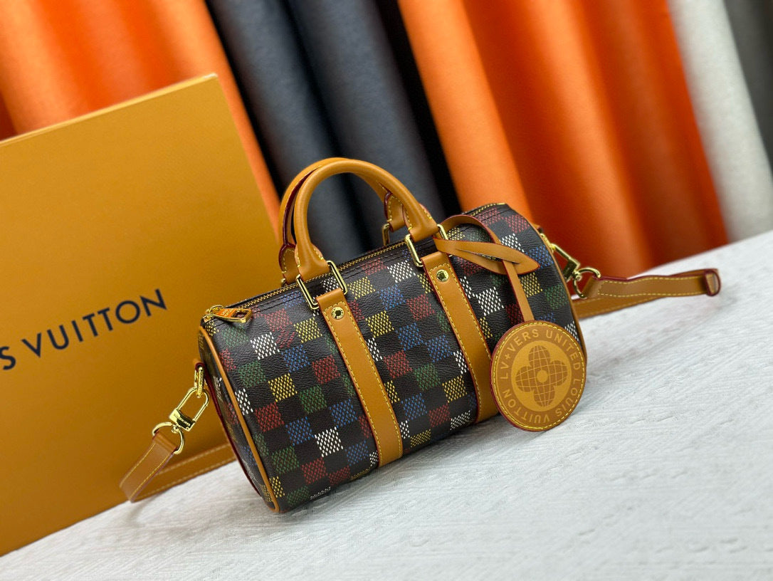 LV WOMENS BAG