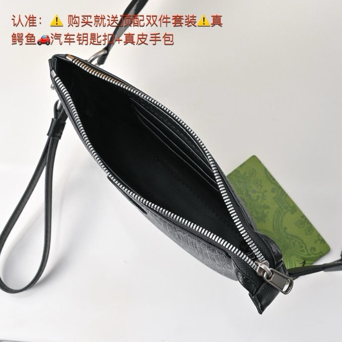 GUCCI MESSENGER BAG