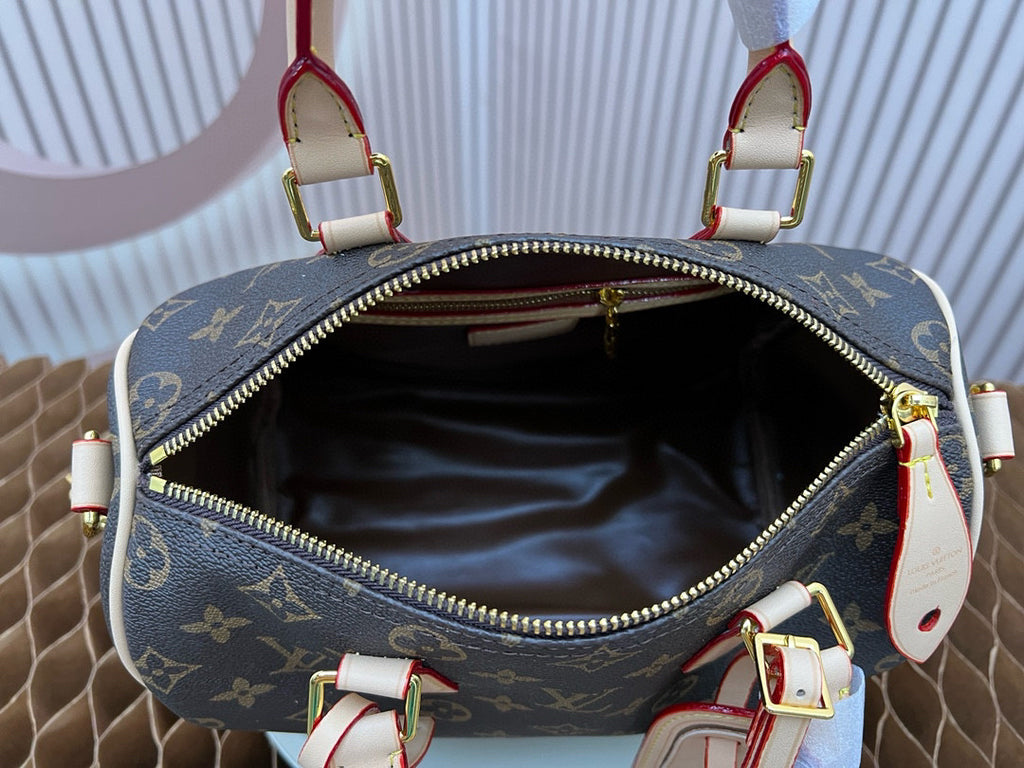 LV WOMENS BAG
