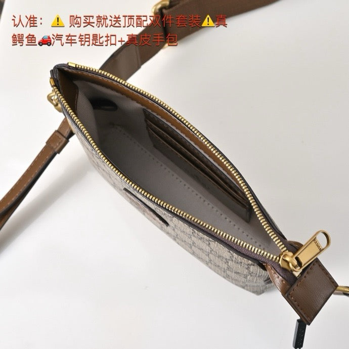 GUCCI MESSENGER BAG