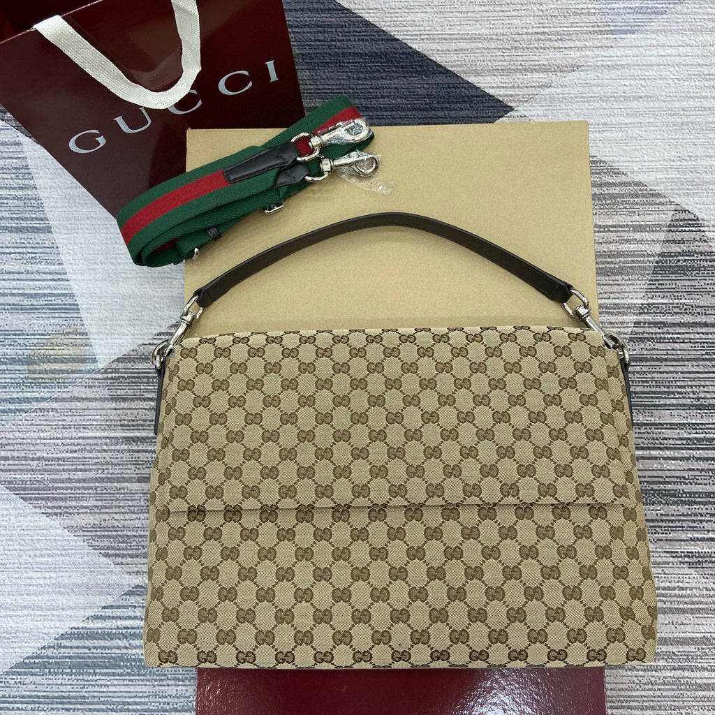 GUCCI MESSENGER BAG