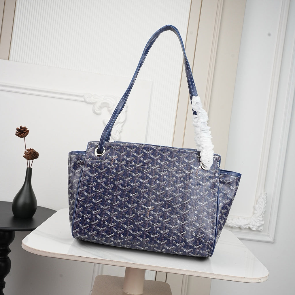 GOYARD WOMENS BAG
