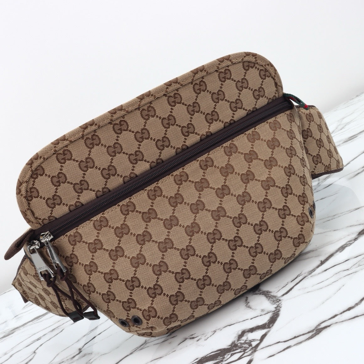 GUCCI MESSENGER BAG