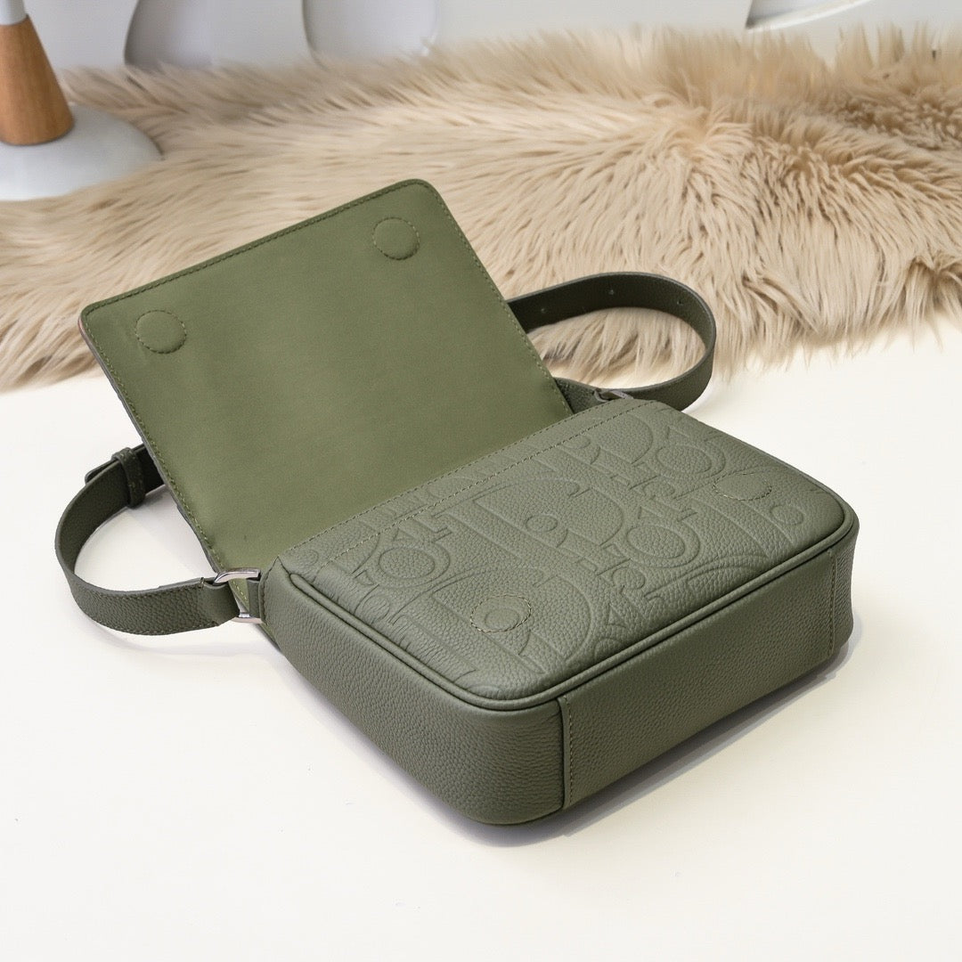 DIOR MESSENGER BAG