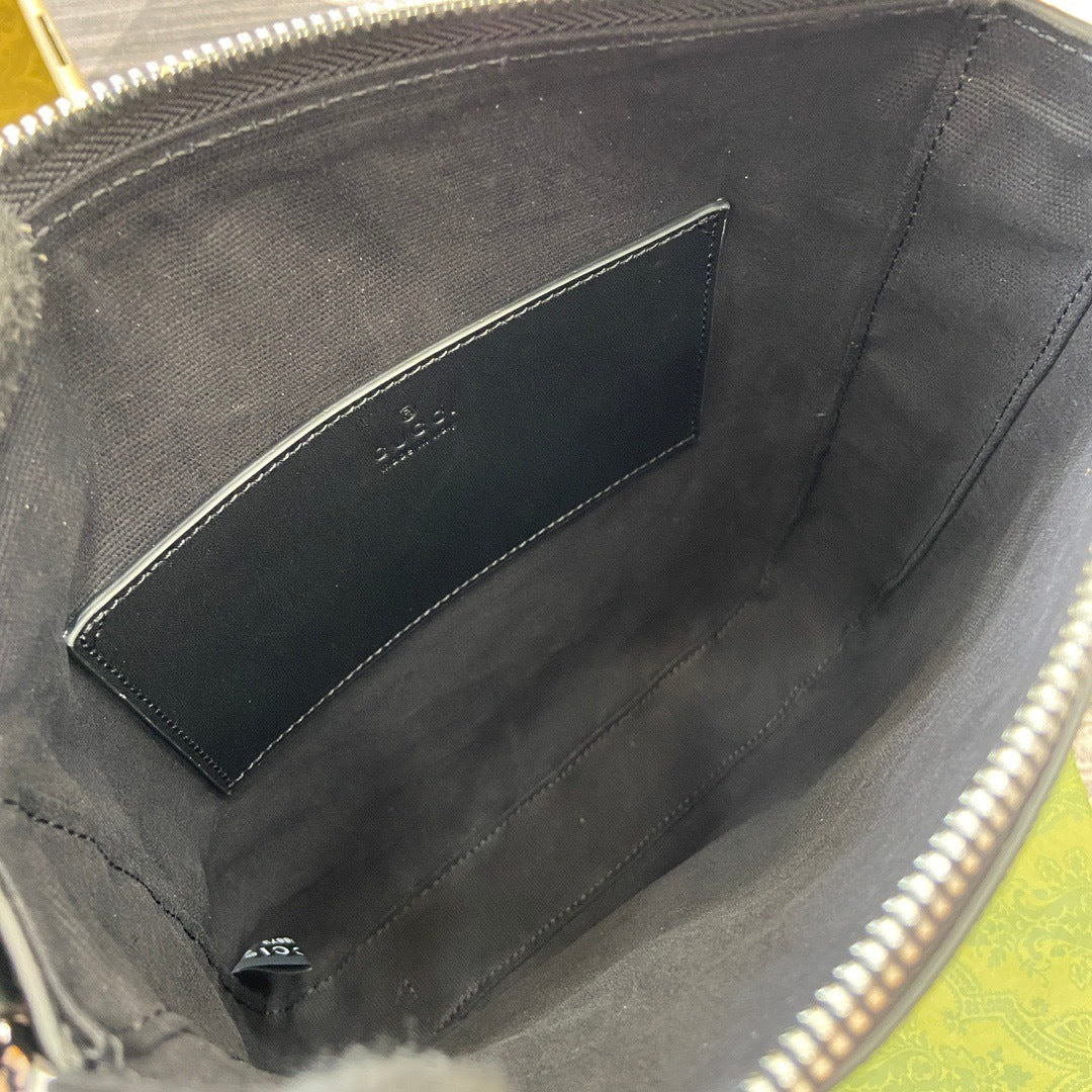 GUCCI MESSENGER BAG