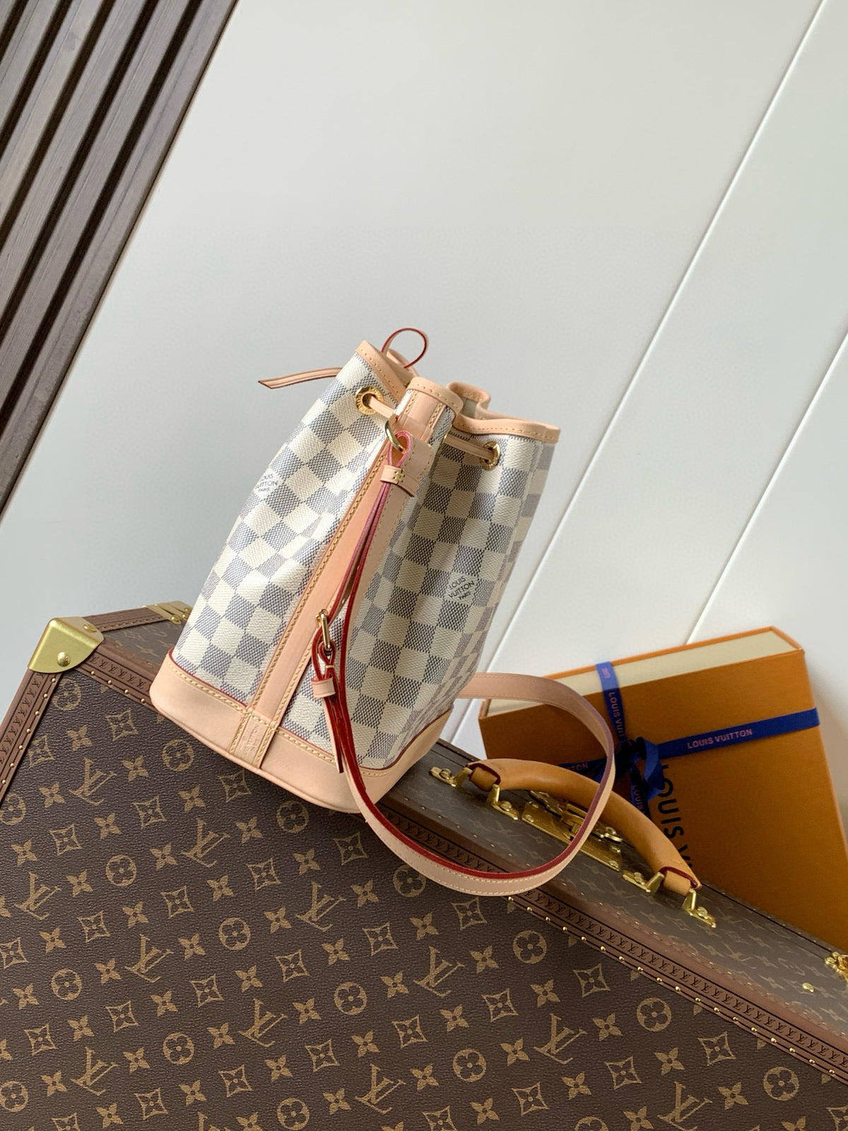 LV WOMENS BAG