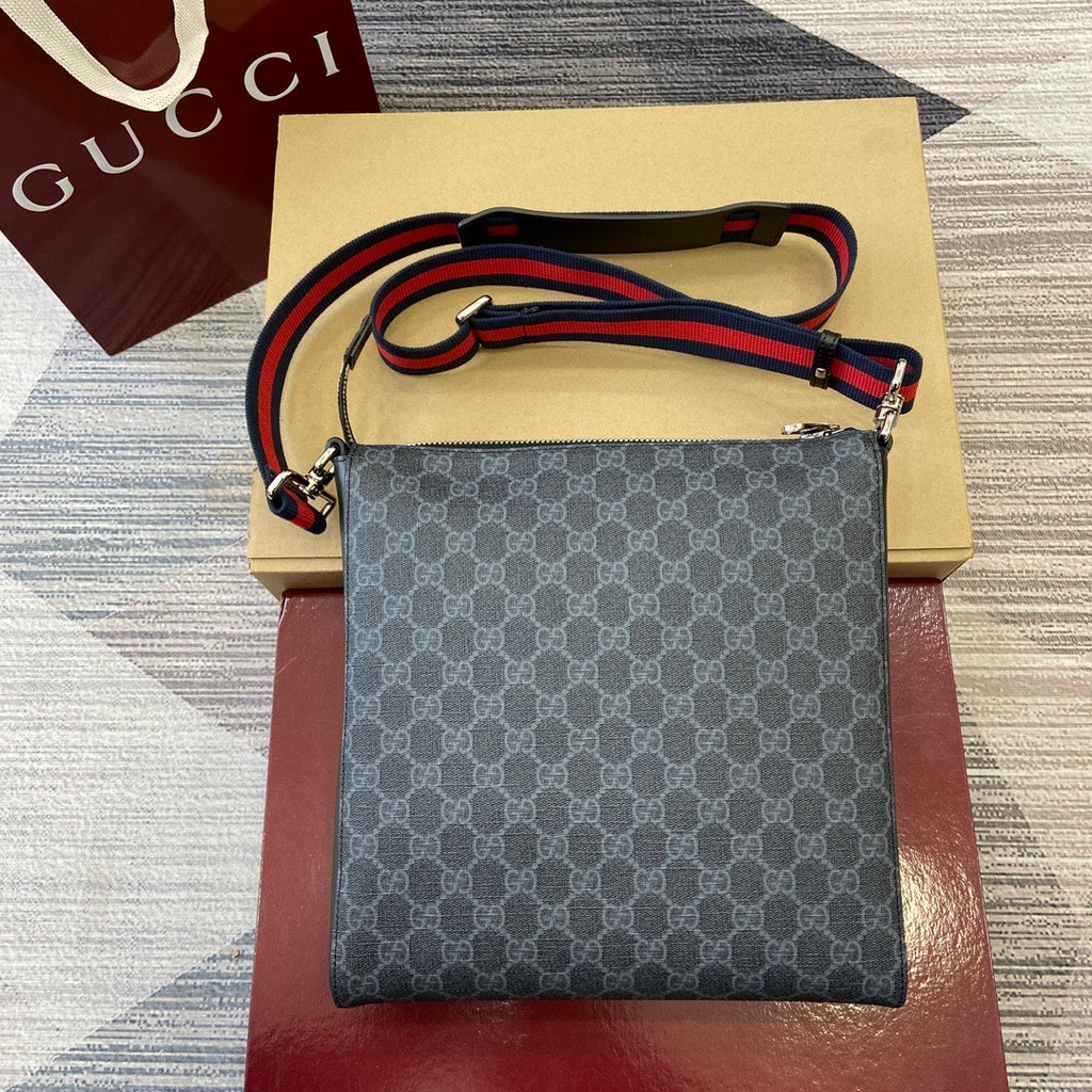 GUCCI MESSENGER BAG
