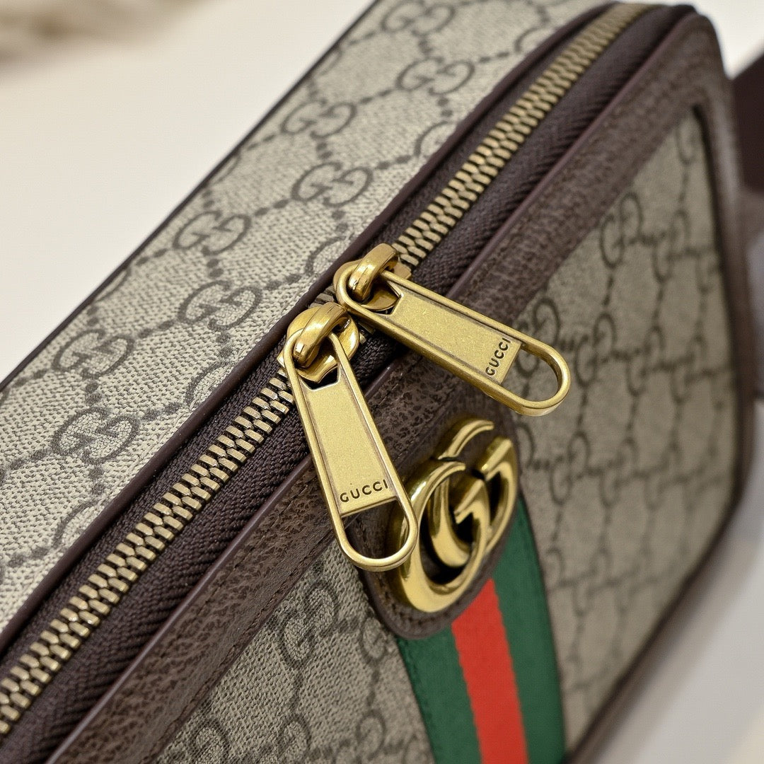GUCCI MESSENGER BAG
