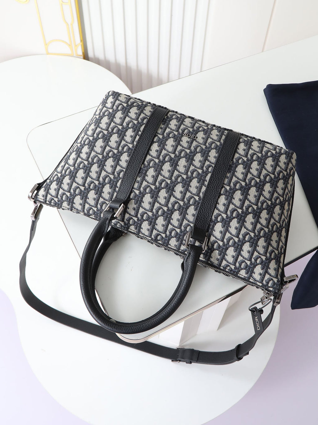 DIOR MESSENGER BAG