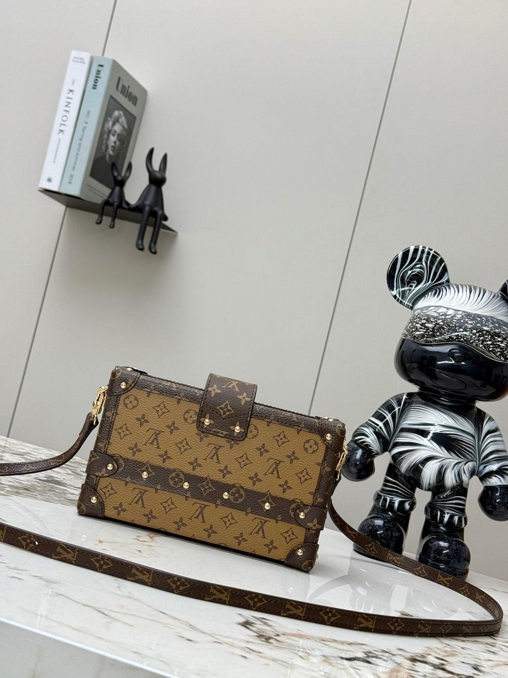 LV WOMENS BAG