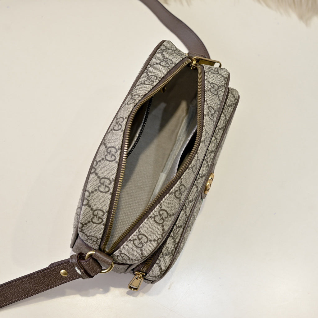 GUCCI MESSENGER BAG
