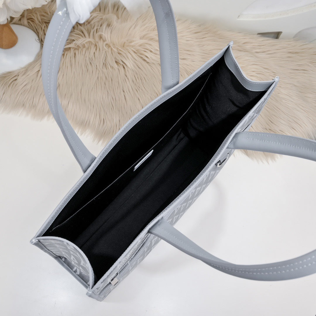 DIOR MESSENGER BAG