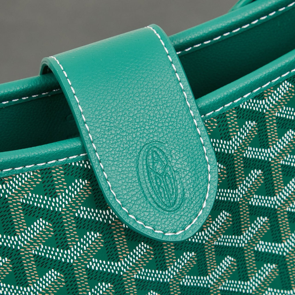 GOYARD WOMENS BAG