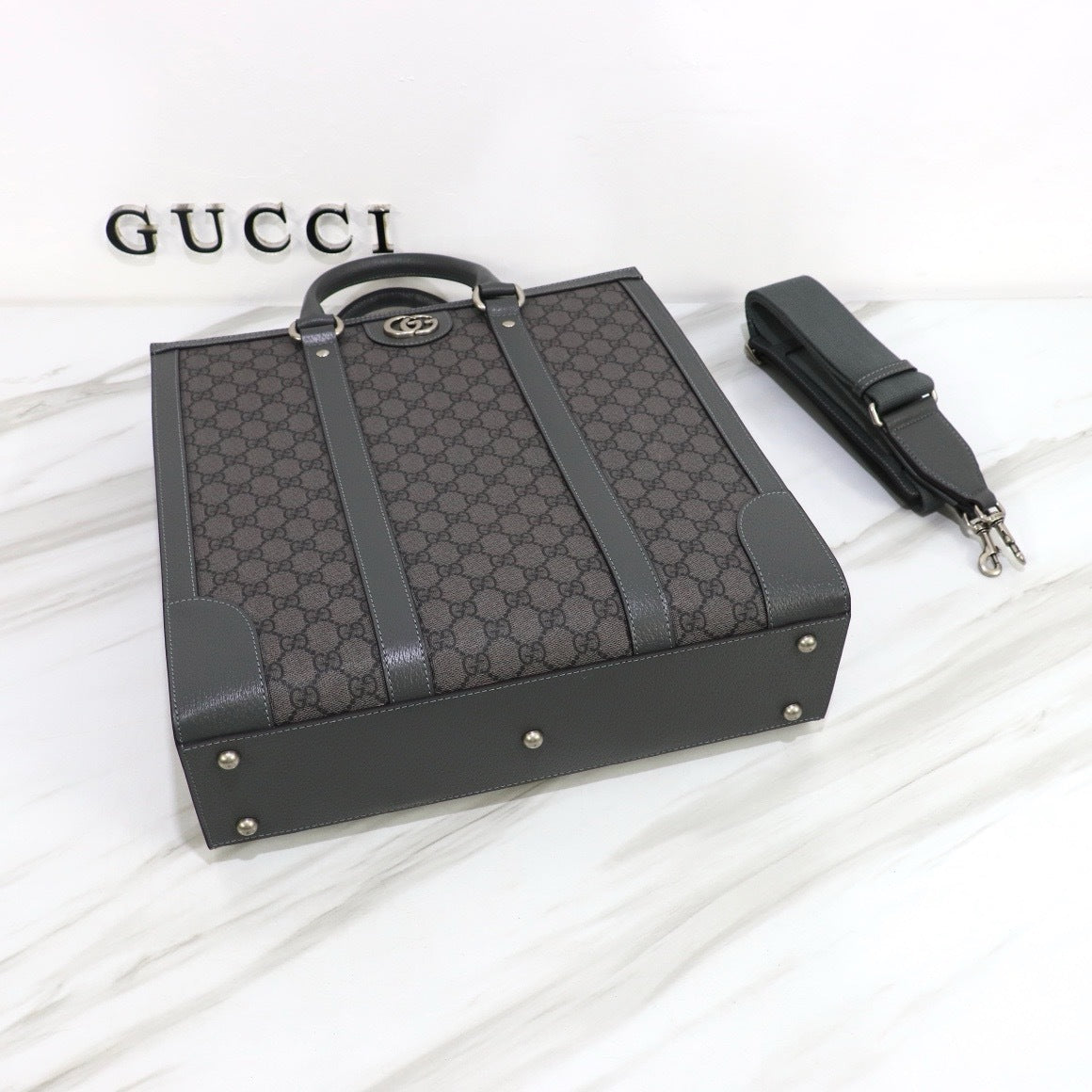 GUCCI MESSENGER BAG