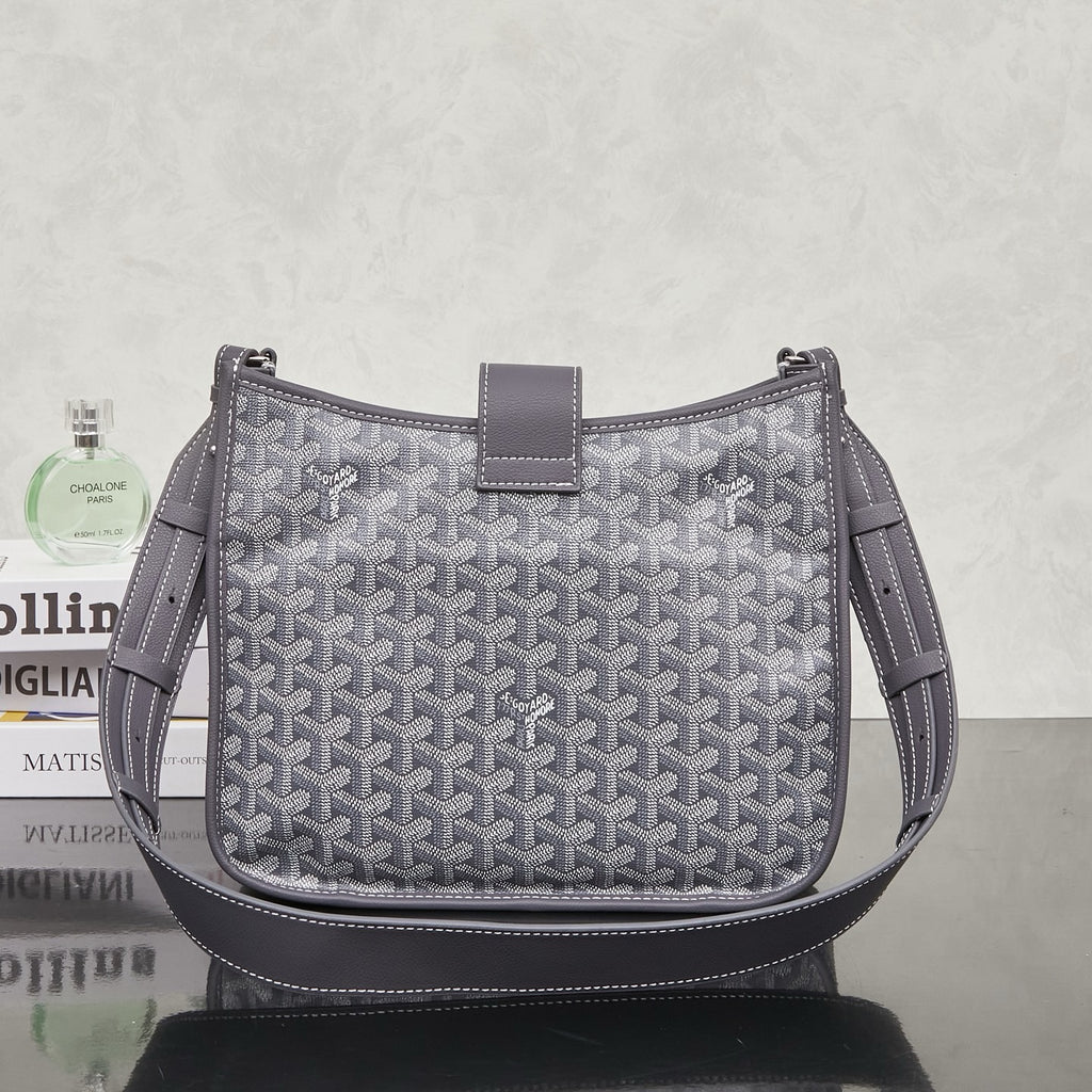 GOYARD WOMENS BAG
