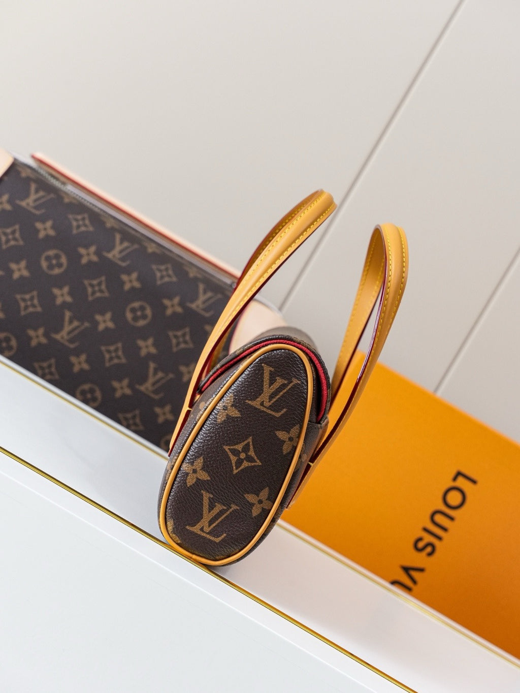 LV WOMENS BAG