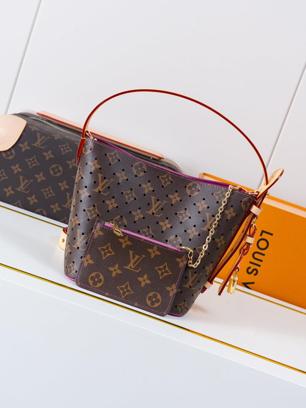 LV WOMENS BAG