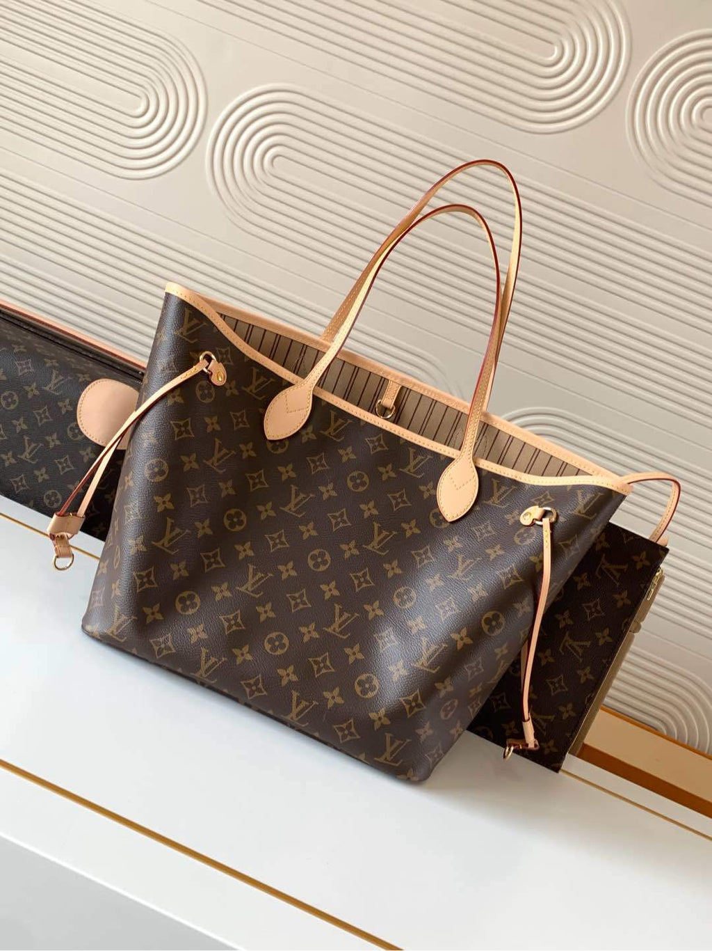 LV WOMENS BAG