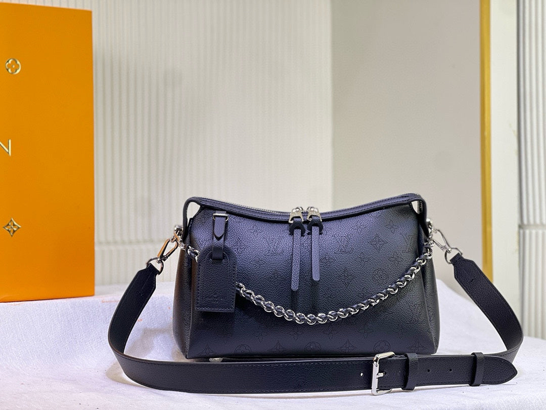 LV WOMENS BAG