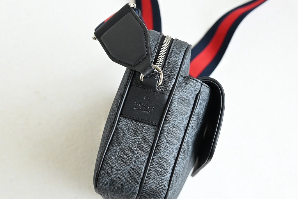 GUCCI MESSENGER BAG