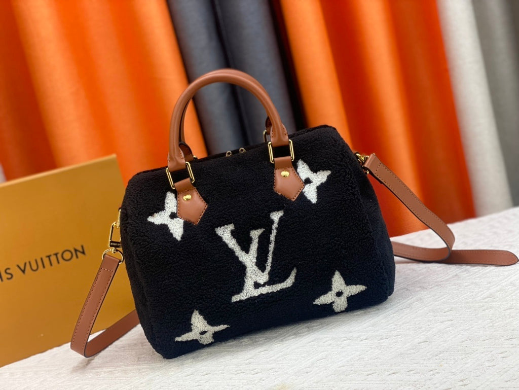 LV WOMENS BAG