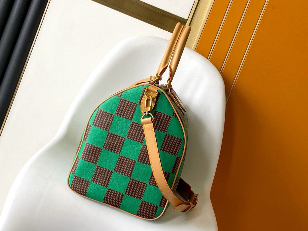 LV WOMENS BAG