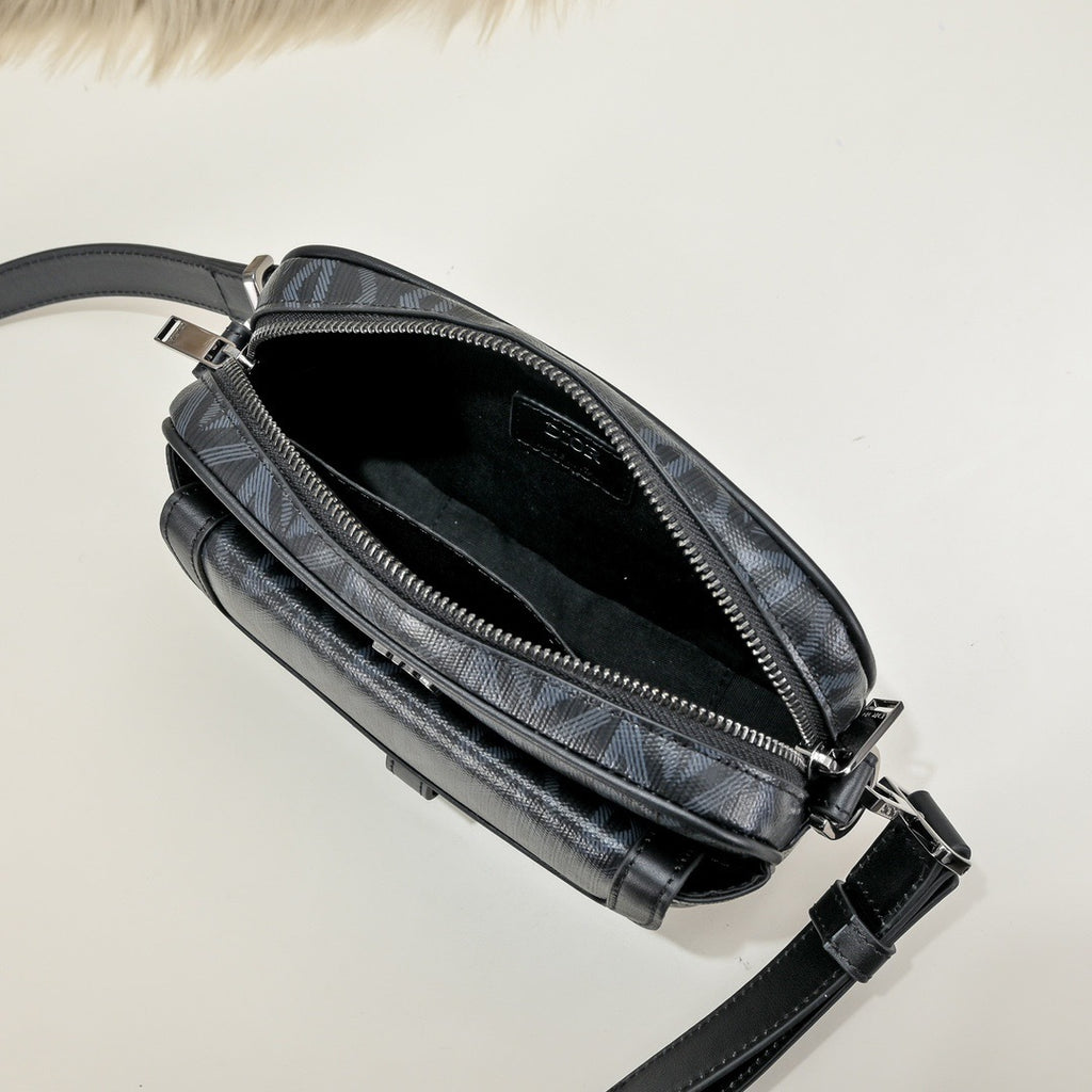 DIOR MESSENGER BAG