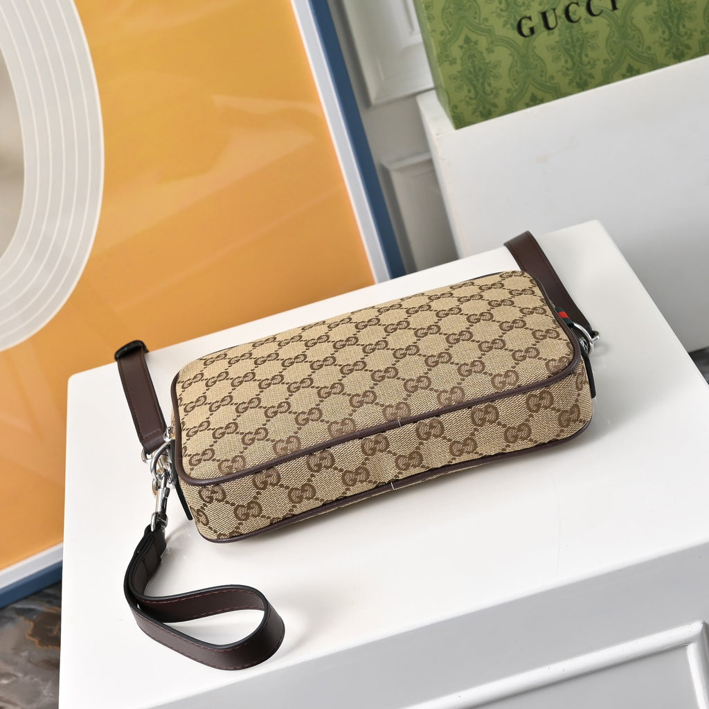 GUCCI MESSENGER BAG
